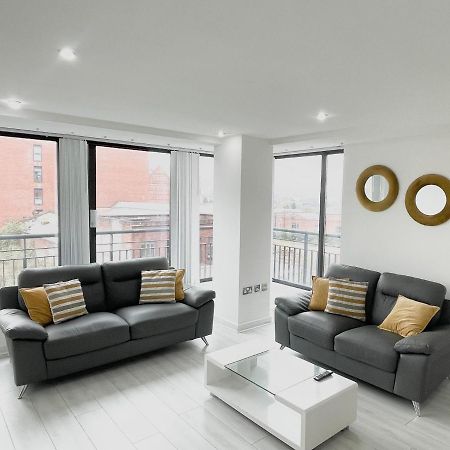Lovely 2-Bedroom Condo With A Free Parking Birmingham Extérieur photo