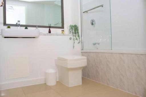 Lovely 2-Bedroom Condo With A Free Parking Birmingham Extérieur photo